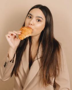 Croissant Proteico e Keto Recheado com Chocolate. 50g. Apenas 2 hidratos de carbono líquidos. Delícias Low Carb