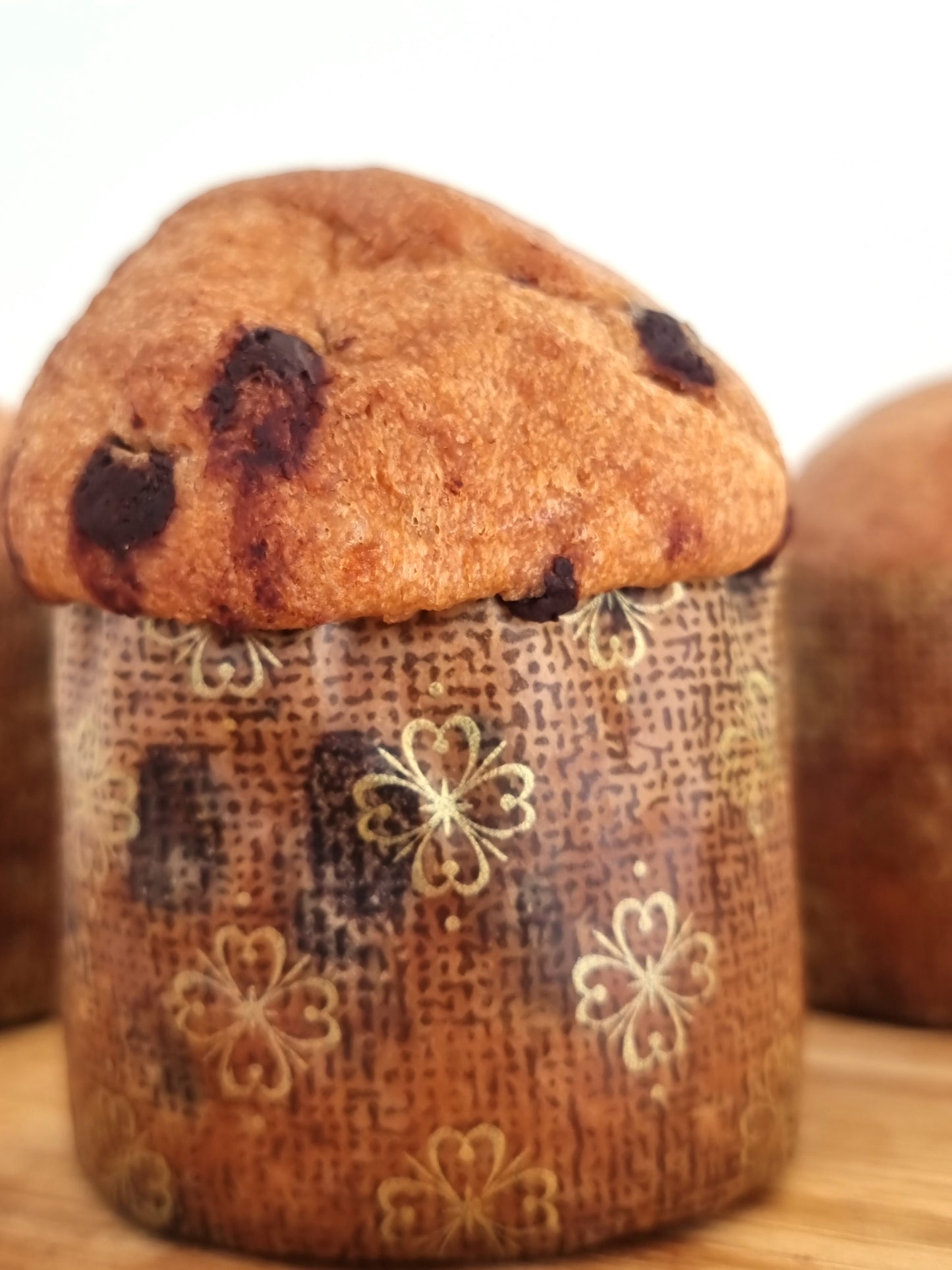 Caja con 4 madalenas KETO, rellenas de pepitas de chocolate