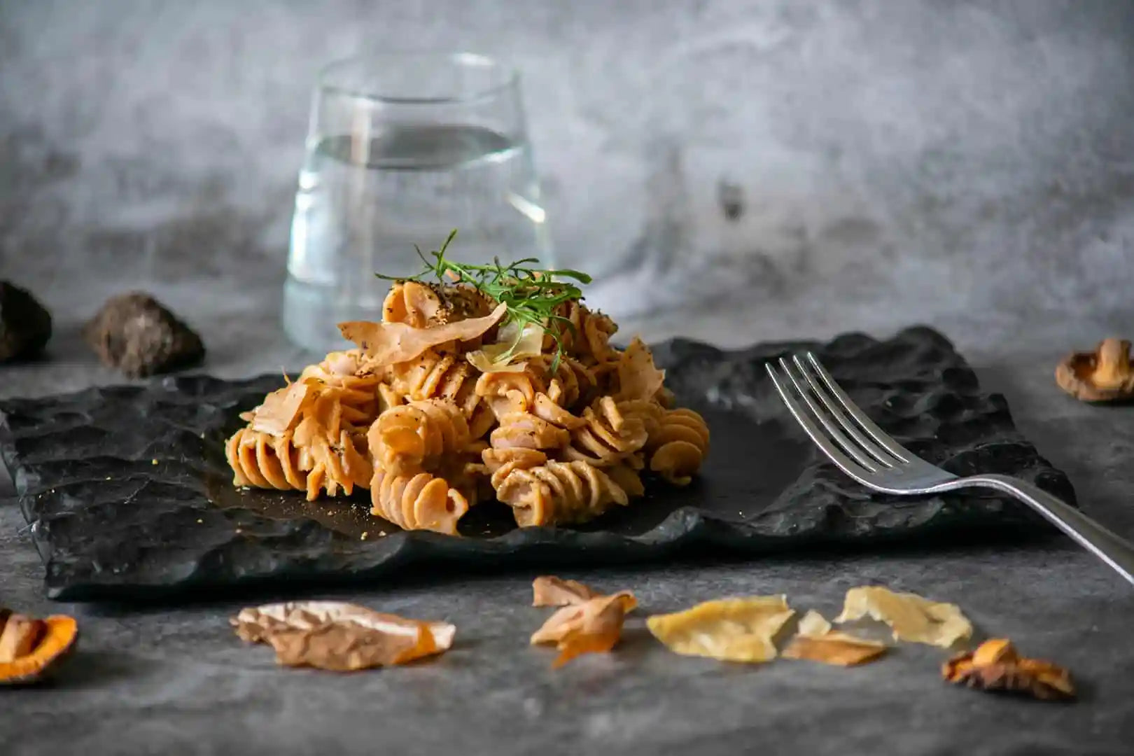 Fusilli cetogénico, sabor tradicional italiano, rico em proteína e apenas 2,5 hidratos de carbono por 100g. Linha 6