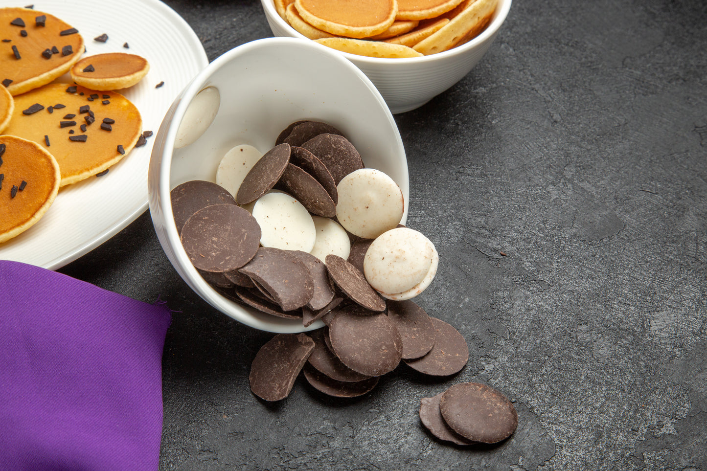 Monedas de chocolate negro Keto. Sin gluten. Sin lactosa.