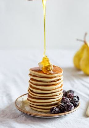 Receta fácil de pancakes keto