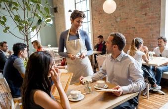 Cómo Comer Keto en un Restaurante:La Guía Definitiva para Mantener tu Estilo de Vida Low Carb