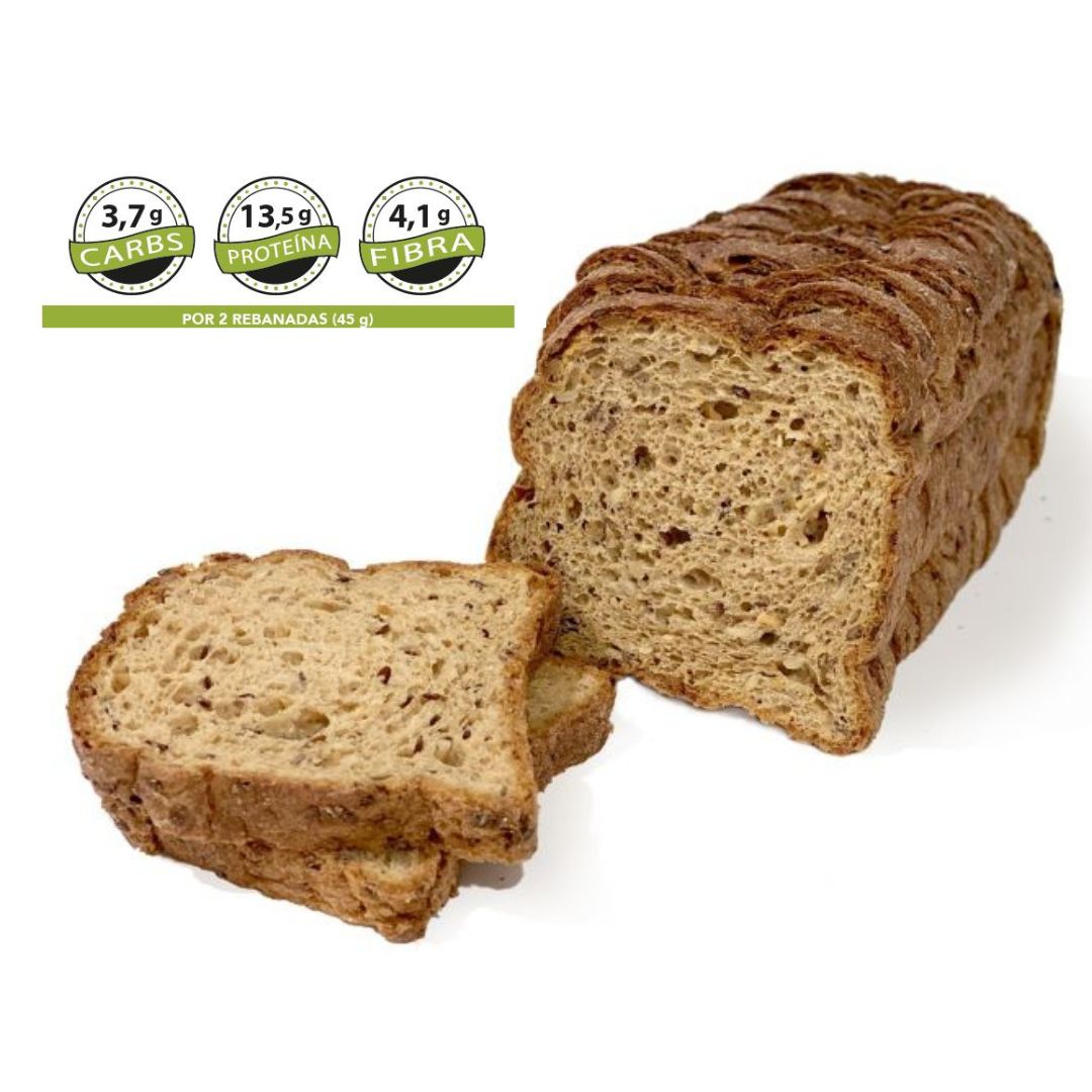 Pan de molde keto con sésamo