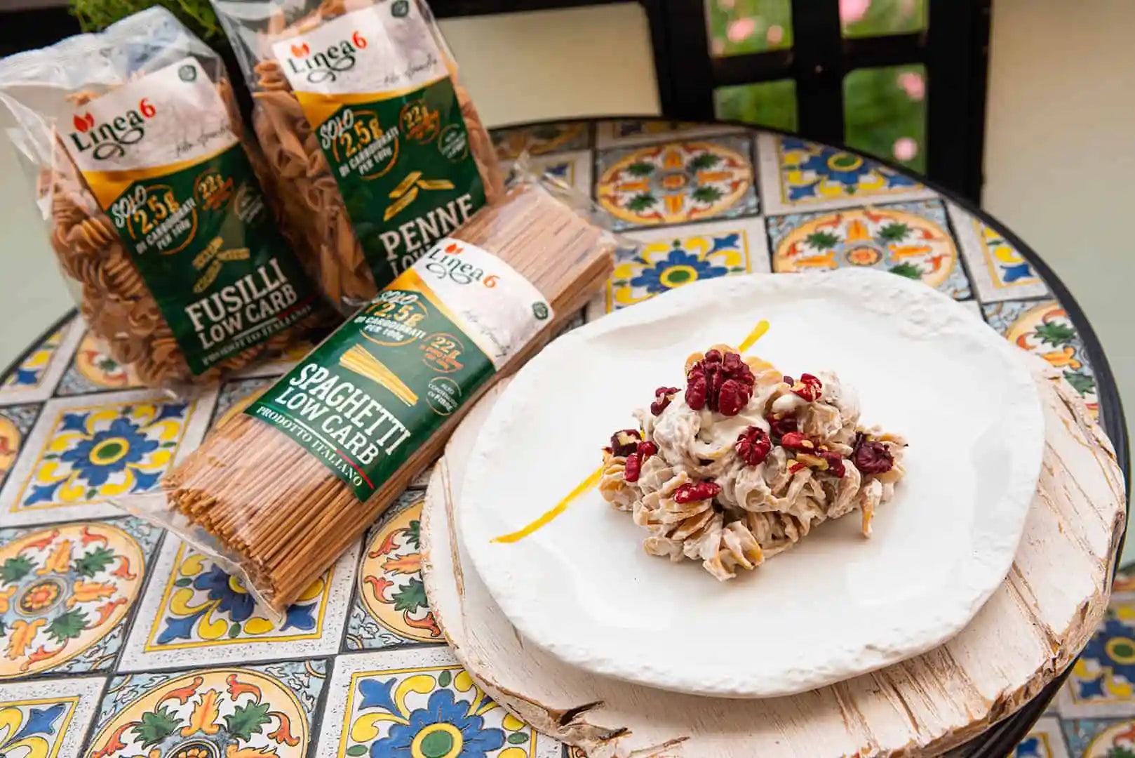 Fusilli keto, sabor italiano tradicional, alto en proteína y sólo 2,5 carbos cada 100gr. Linea 6